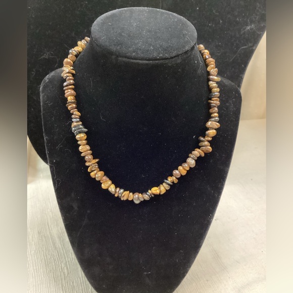 🚨Elegant Brown Tiger Eye Beaded Necklace and Bracelet Set - Picture 3 of 5